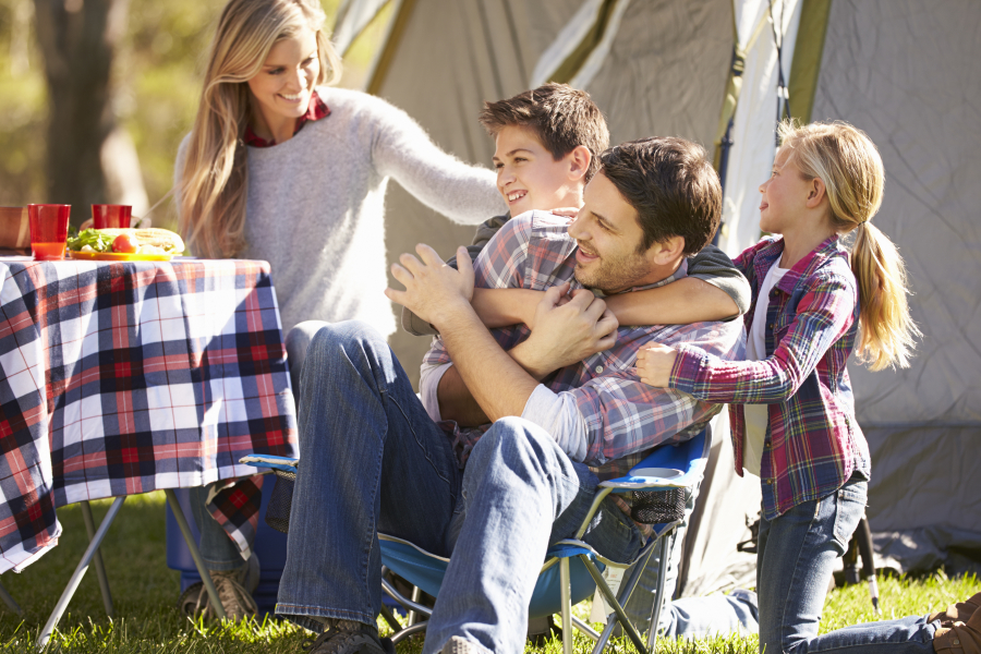 Waar kan ik een mobilhome huren in een camping in Fréjus?